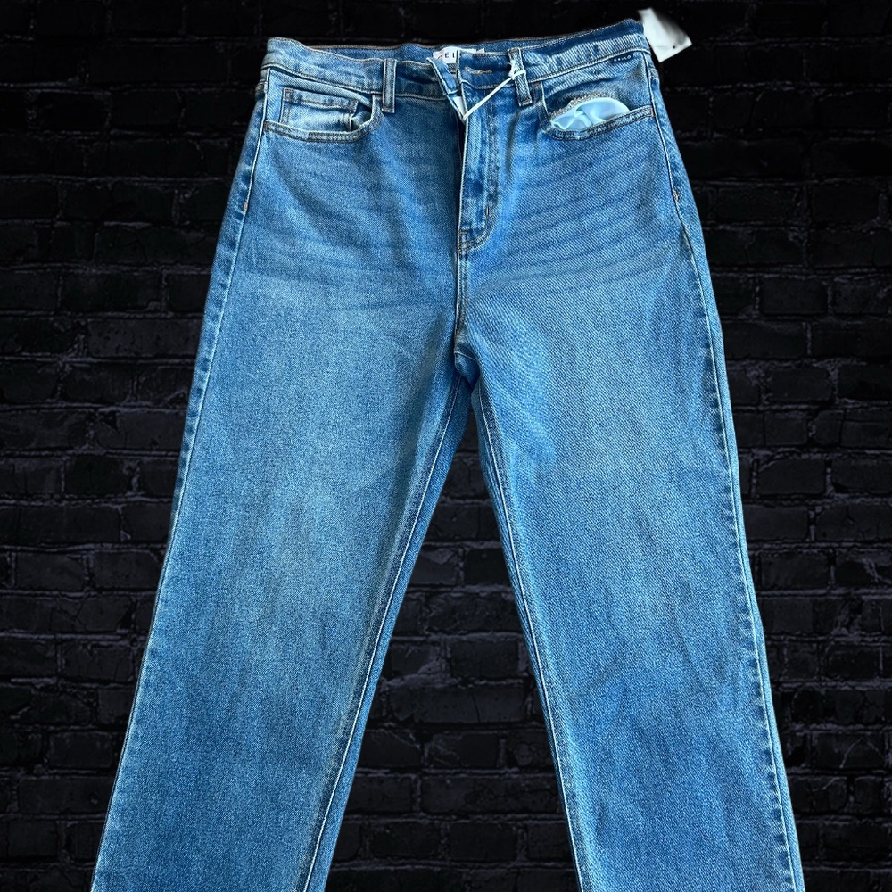 Cello High Rise Straight jeans Medium Wash SIZE 13 NWT